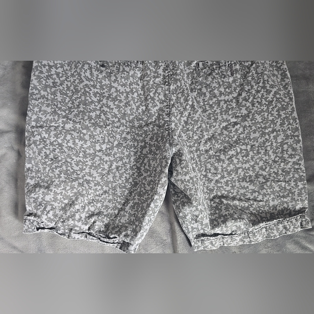 Slate & Stone Shorts Mens 34 Light & Dark Grays Chino Denim Botanical Men's - Picture 8 of 10